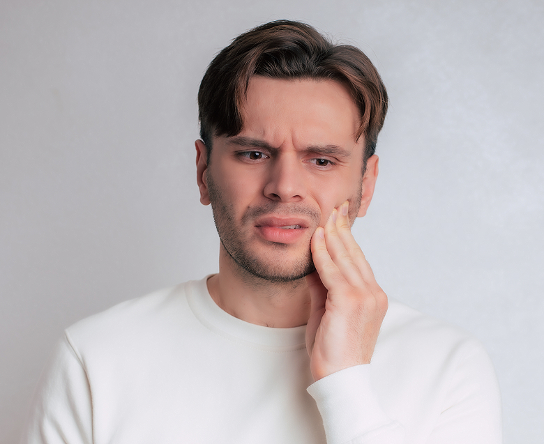 Нужно ли удалять зуб мудрости?